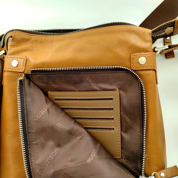 Handbag - Picture 1 of 3